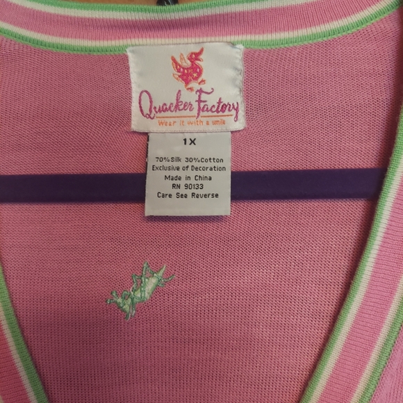 Quacker Factory silk embroidered grasshopper in green and preppy pink htf 1x - Picture 2 of 5